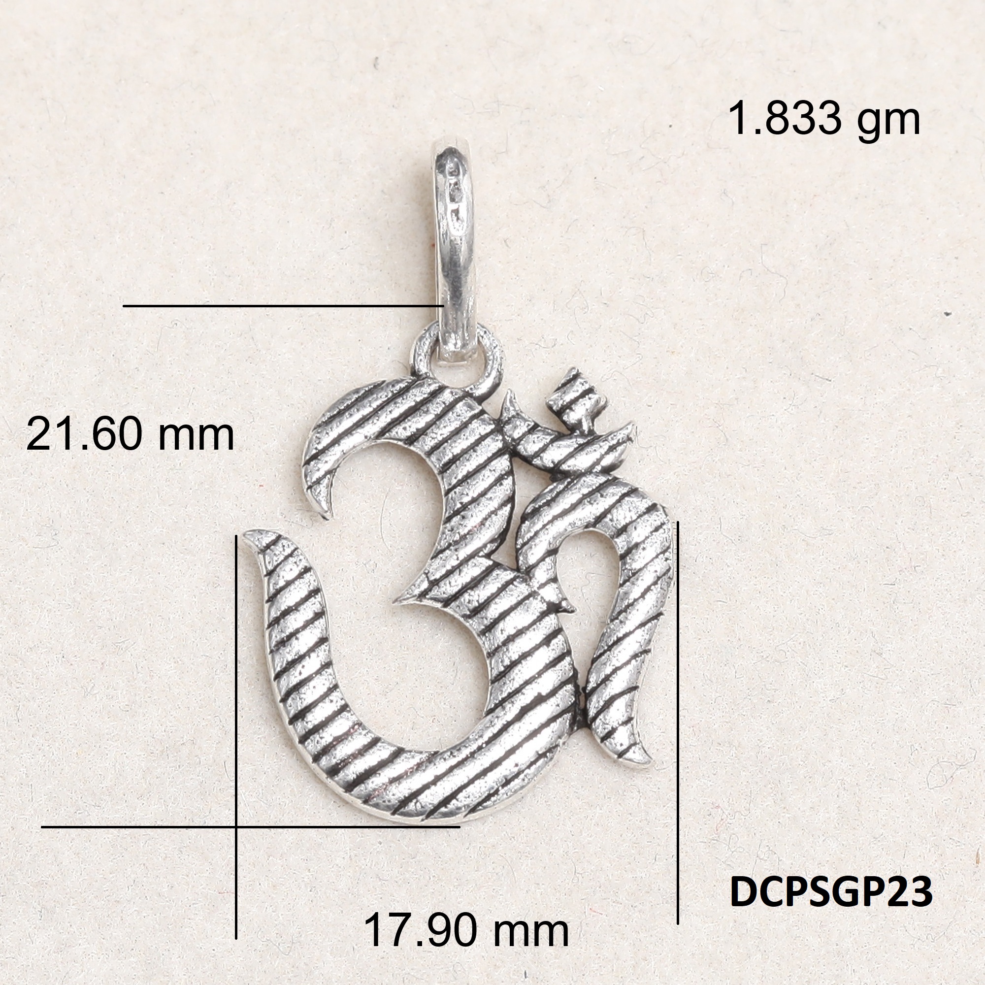 OM Pendant Plain 925 Silver
