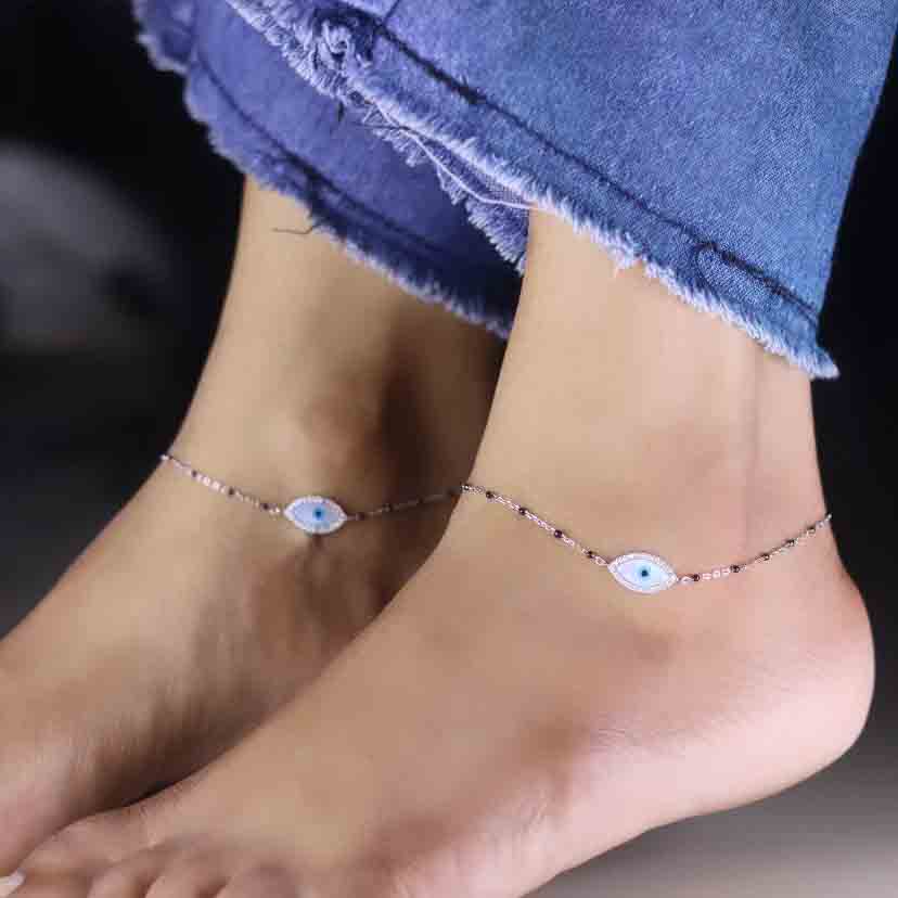 Fortune's Eye Silver Payal for Women - Image 2