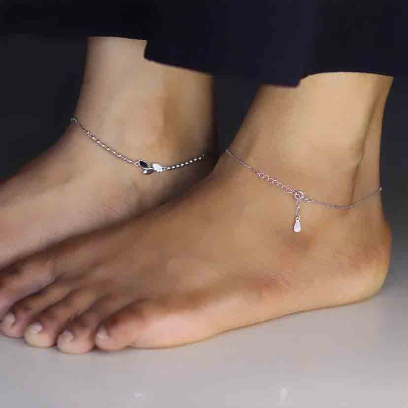 Leafy Serenity Silver Payal - Image 4