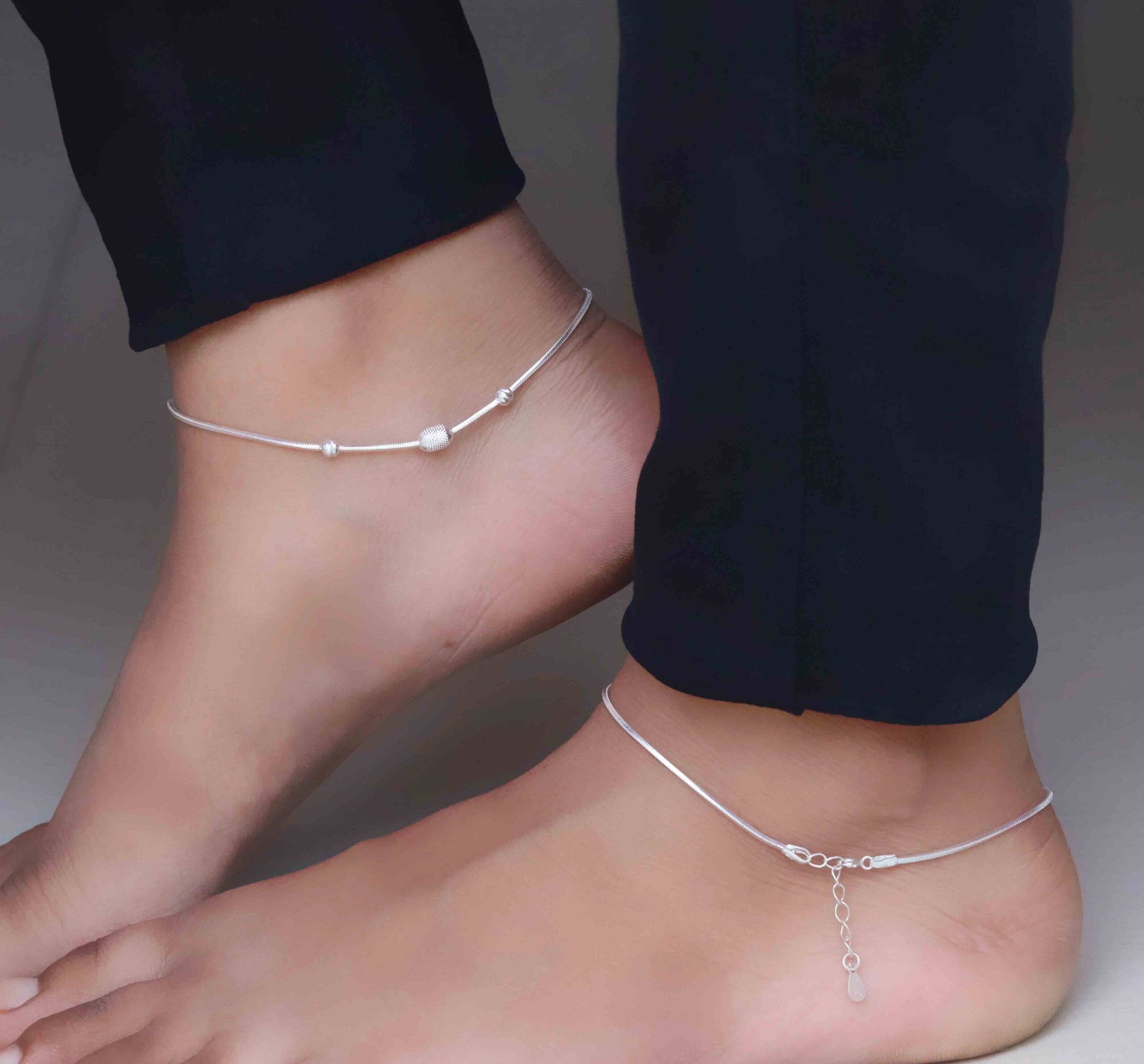 Silver Beads Payal - Image 2